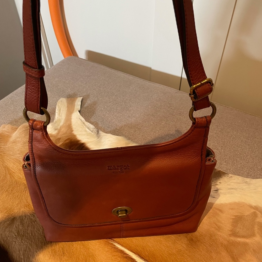 Crossbody bag